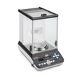Kép 1/5 - KERN ABP 100-4M (120g/0,0001g) prémium digitális labor és analitikai mérleg