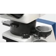 Kép 3/4 - KERN OPO 185 polarizációs mikroszkóp 40x/100x/200x/400x/500x nagyítás, végtelen optikai egység, állítható asztal, állítható fényerejű 5 W-os LED alsó és5 W-os LED polarizált megvilágítás, trinokuláris