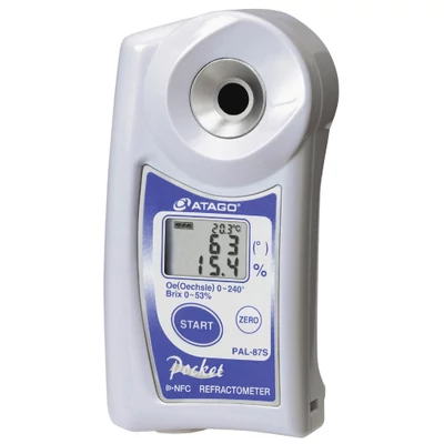 ATAGO PAL-87S digitális refraktométer must Brix (0,0-53％, 0,1%) és Oechsle (0-240°, 1°) mérésére, 100 mérés rögzítése, NFC adatátvitel
